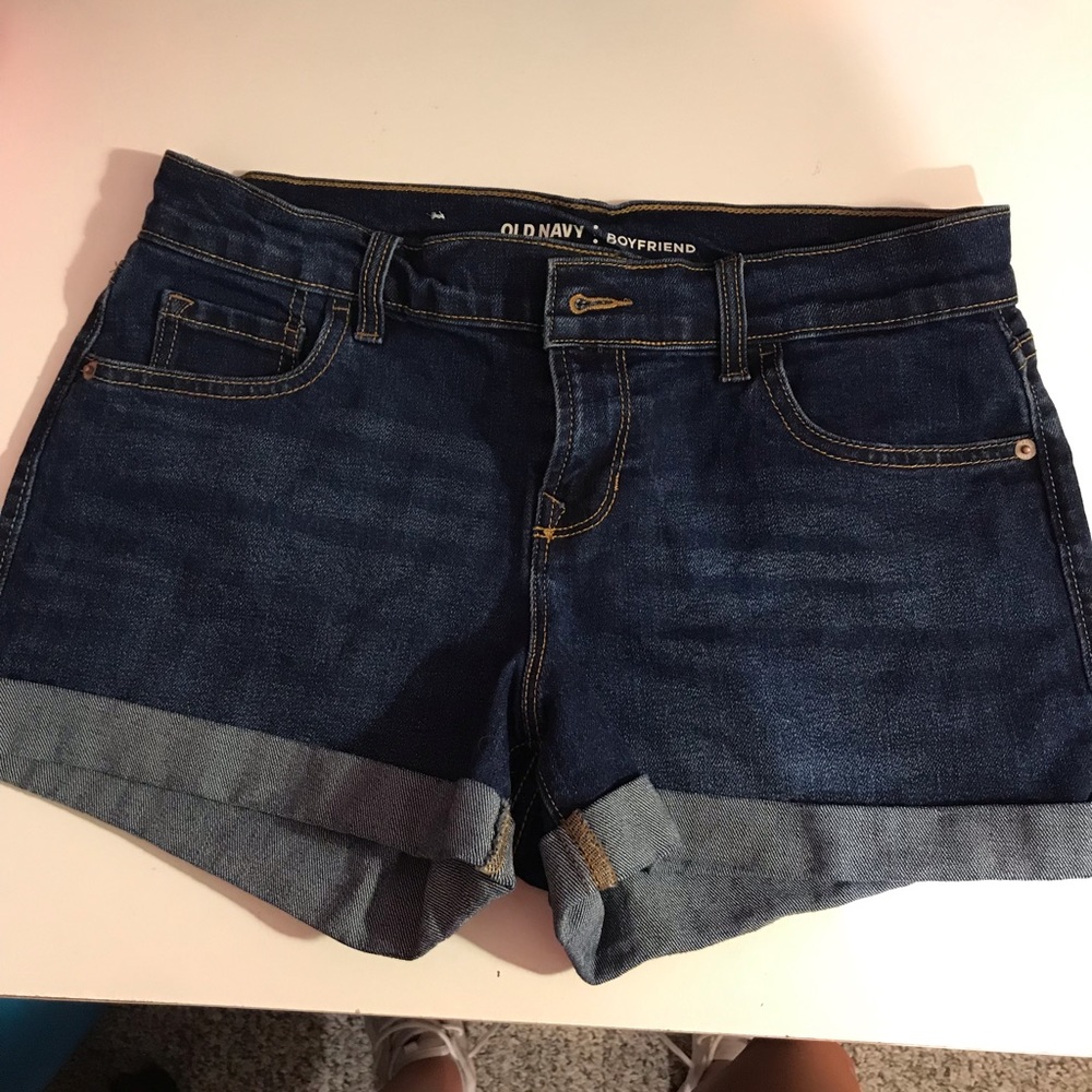 Never worn but without tags